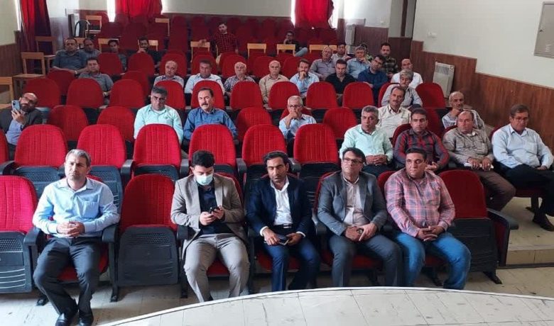 جلسه توجیحی مشاورین املاک شهرستان کوه چنار